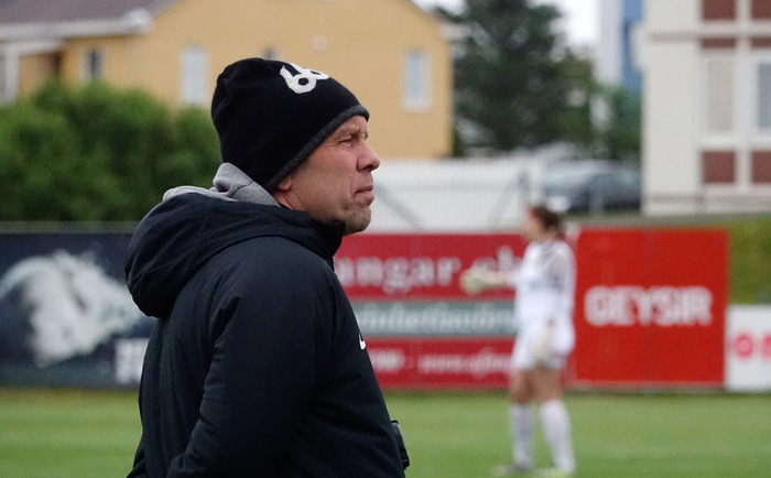Gunnar Magnús og lærimeyjar máttu sætta sig við tap í nýliðaslagnum