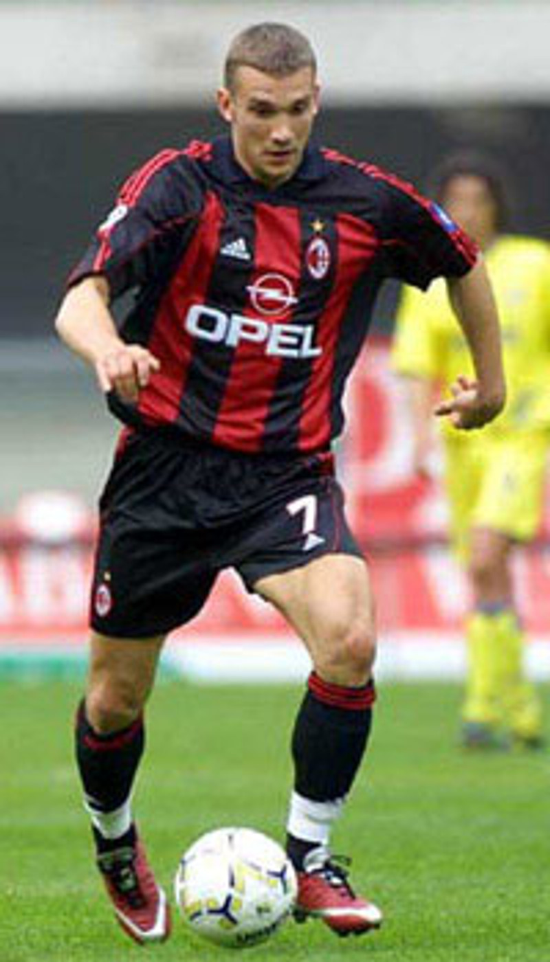 Í leik með AC Milan.