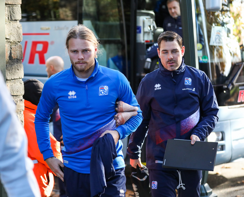 Birkir ánægður hjá Aston Villa þrátt fyrir lítinn spiltíma