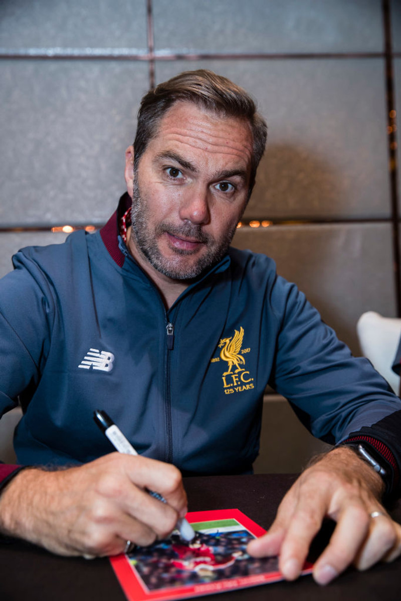 McAteer kom Walters til varnar - Skaut á Roy Keane