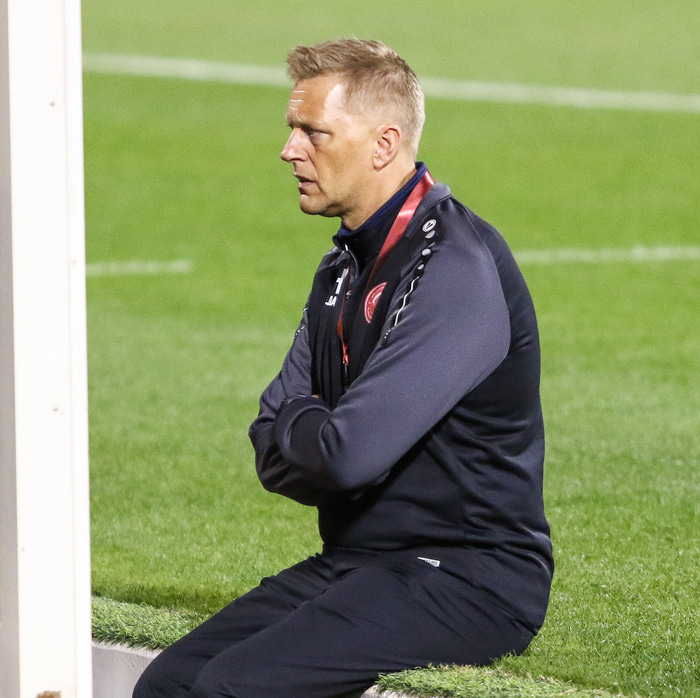 Al-Arabi er með 18 stig eftir 13 umferðir.