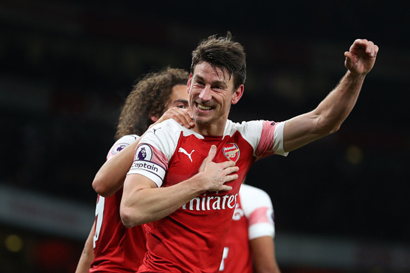 Koscielny sagður nálgast Stade Rennais - Lo Celso búinn að semja við Spurs?
