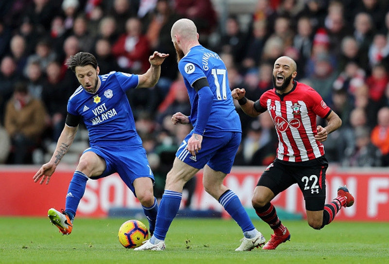 Aron Einar Gunnarsson og félagar mæta Brighton