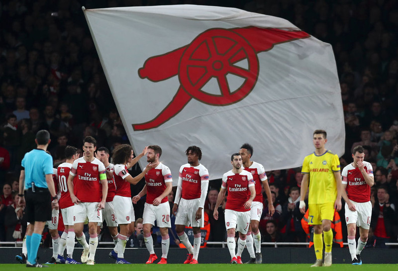 Stefnt á að leikur Arsenal um helgina fari fram