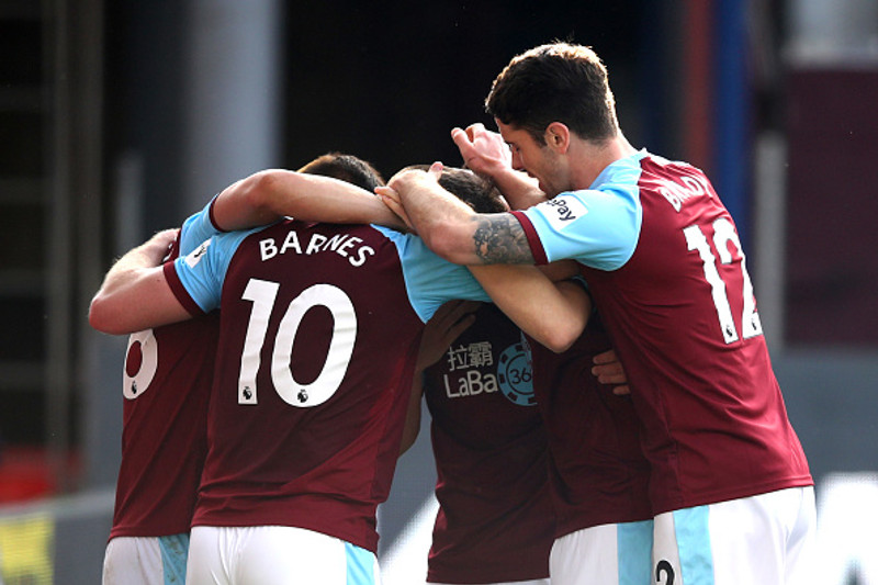3. Burnley - Gul spjöld: 75 - Rauð spjöld: 1 - Samtals: 76.
