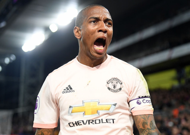 Sky á Ítalíu: Inter að ganga frá kaupum á Ashley Young