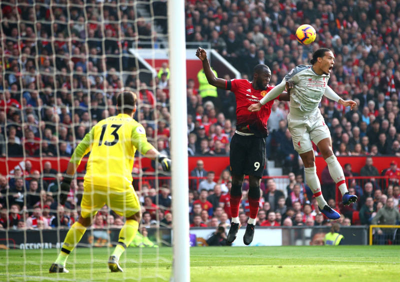 Úr leiknum á Old Trafford á síðasta tímabili.