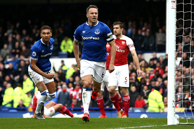 Jagielka skoraði markið.
