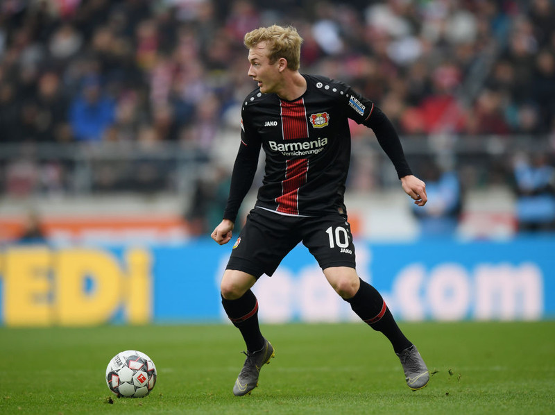 Julian Brandt er 23 ára.