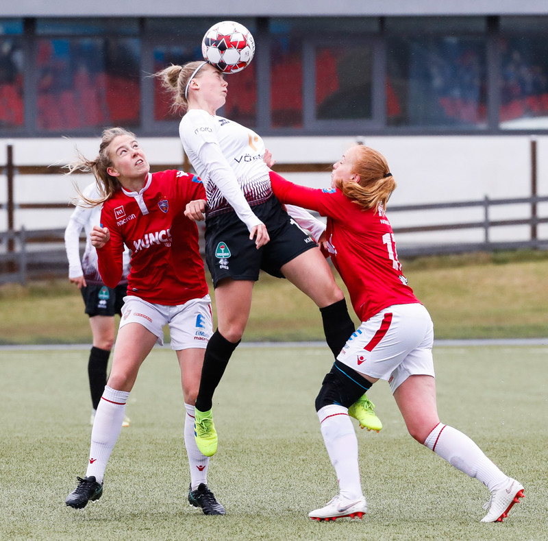 Myndaveisla: Breiðablik vann Val og þar með Lengjubikarinn