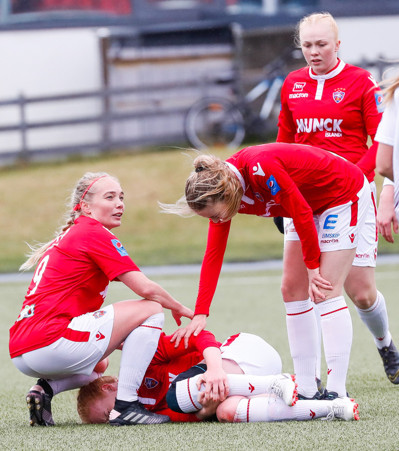 Myndaveisla: Breiðablik vann Val og þar með Lengjubikarinn