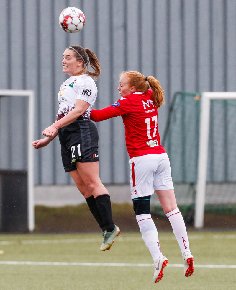 Myndaveisla: Breiðablik vann Val og þar með Lengjubikarinn