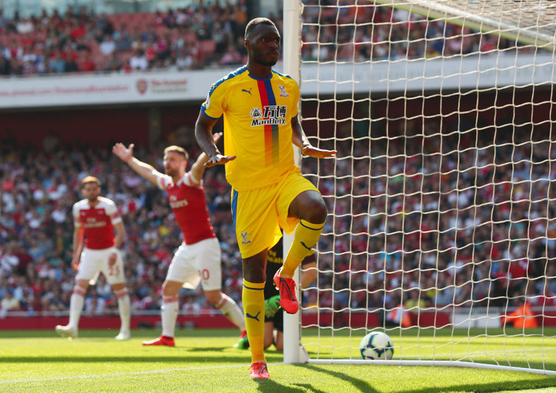 Benteke í banni út tímabilið - Hodgson ósáttur við hann