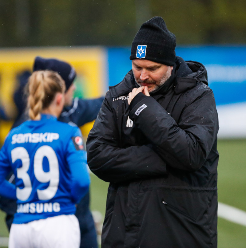 Kristján G: Lágmark mánaðar seinkun á mótum