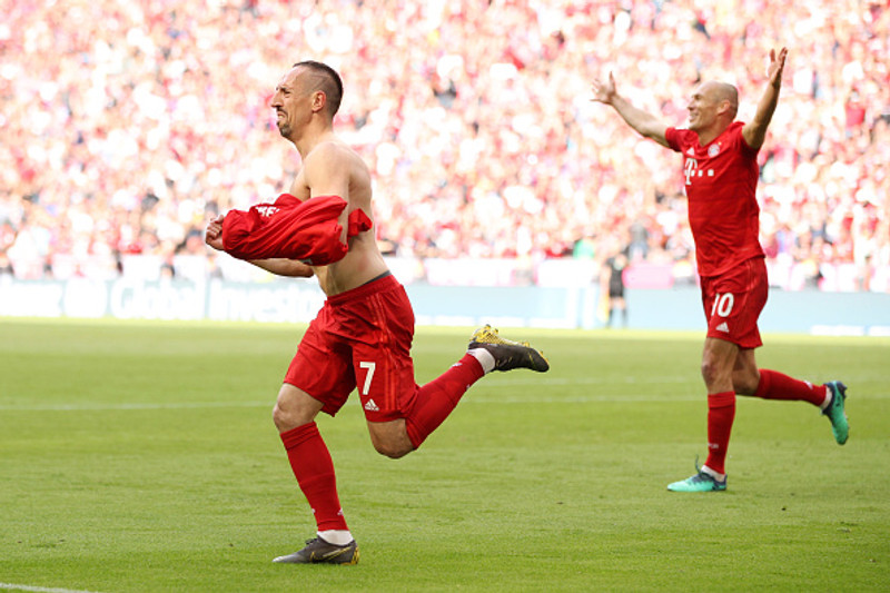 Robben og Ribery skoruðu í sínum síðasta deildarleik með Bayern.