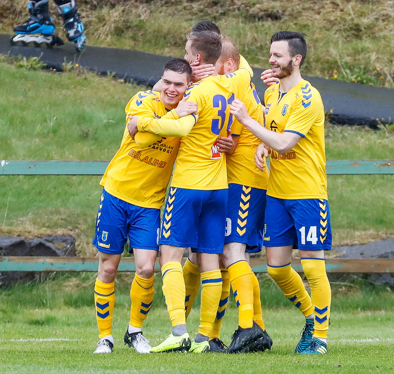 Ísland um helgina - Þétt dagskrá og landsleikur