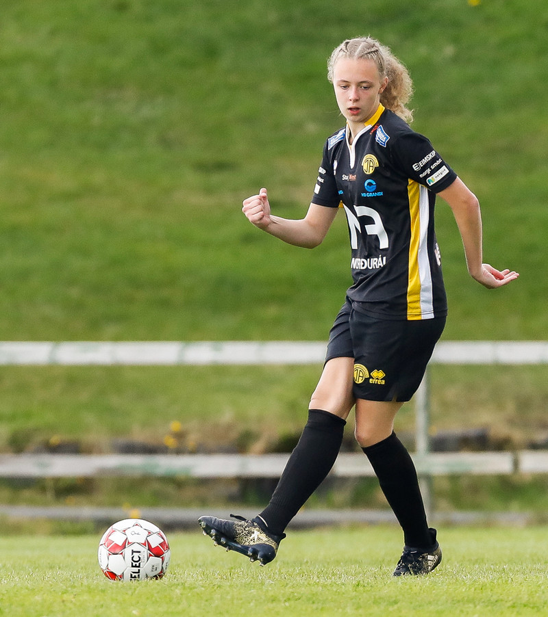 Ólöf Sigríður fór með strætó upp á Akranes 14 ára gömul til að spila með ÍA.