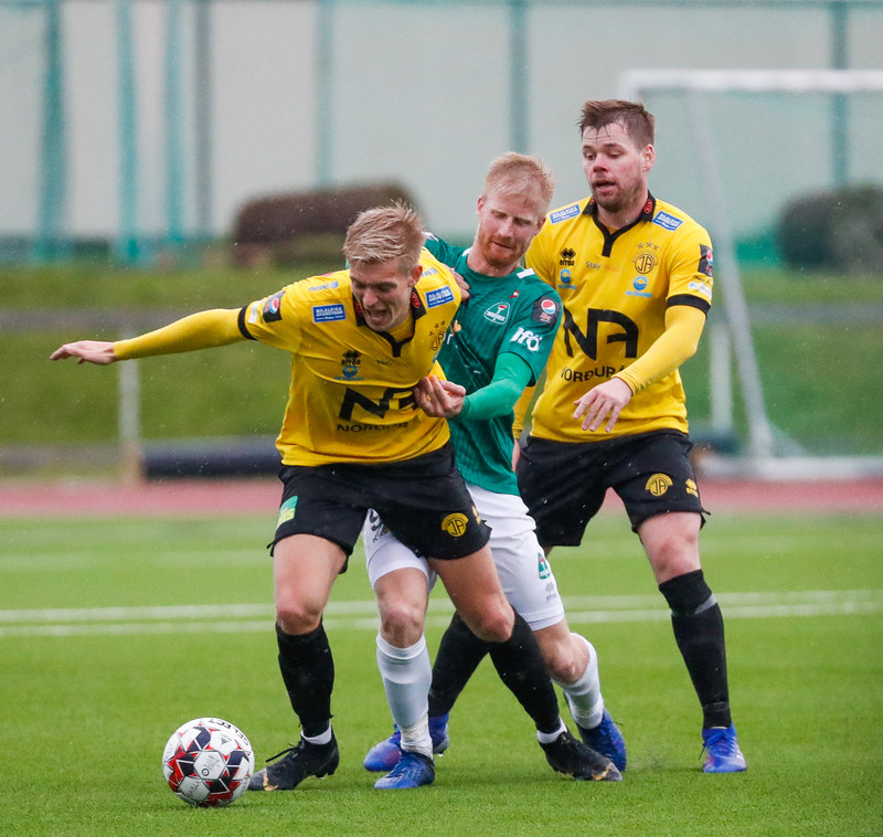 Myndaveisla: Skagamenn unnu Blika á nýju gervigrasi