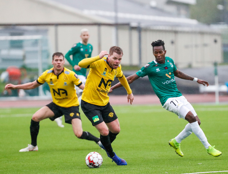 Myndaveisla: Skagamenn unnu Blika á nýju gervigrasi