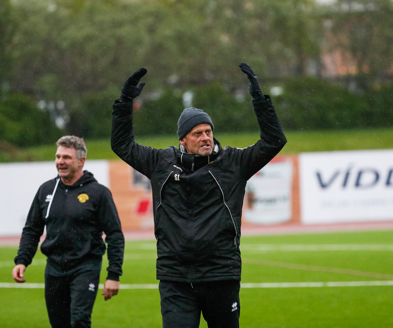 Siggi Jóns fór í nýliða ÍA og spilaði stóran þátt í nokkrum Íslandsmeisturum.