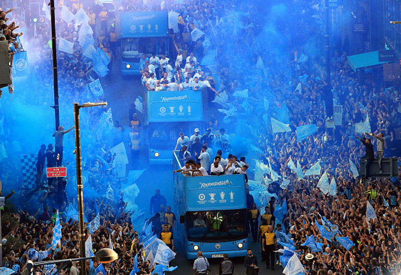 Manchester City er Englandsmeistari, bikarmeistari og deildabikarmeistari.
