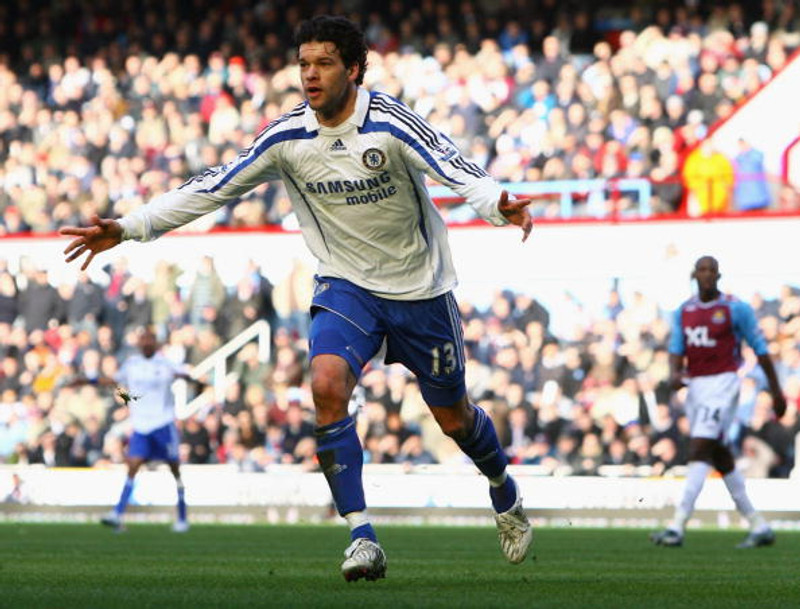 6) Michael Ballack (Chelsea) - Þjóðverjinn reyndist Chelsea gríðarlega vel og hélt miklum stöðugleika í sínum leik. Vann fjóra stóra titla með félaginu.