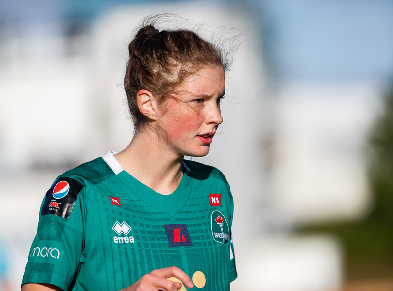 Alexandra og Kristín Dís trufluðu Karólínu í viðtali