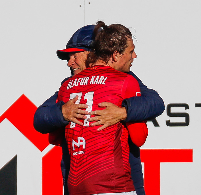 Ólafur Jóhannesson þjálfari Vals ásamti Óla Kalla sem skoraði tvö í dag.
