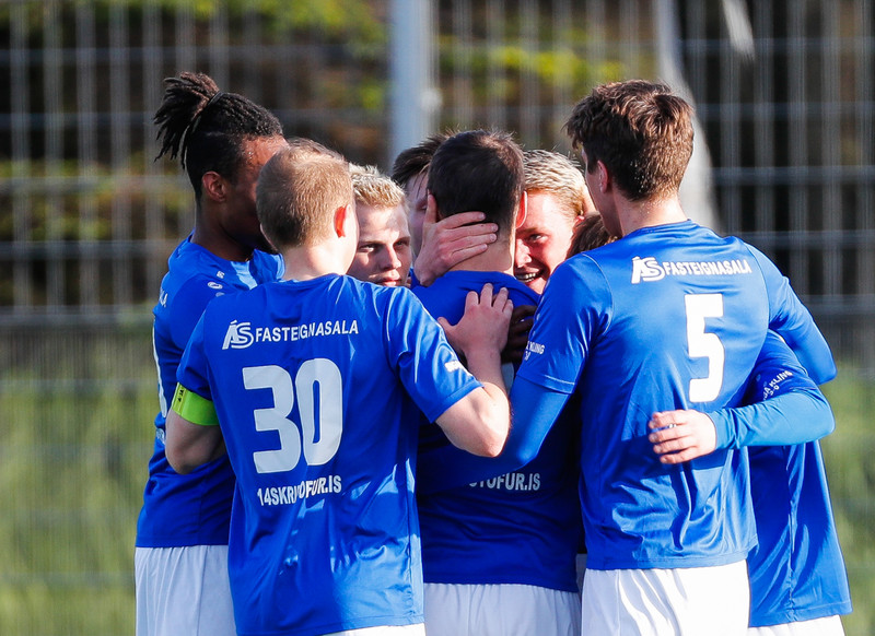 4. deild: Álftanes með fimm stiga forystu á toppnum