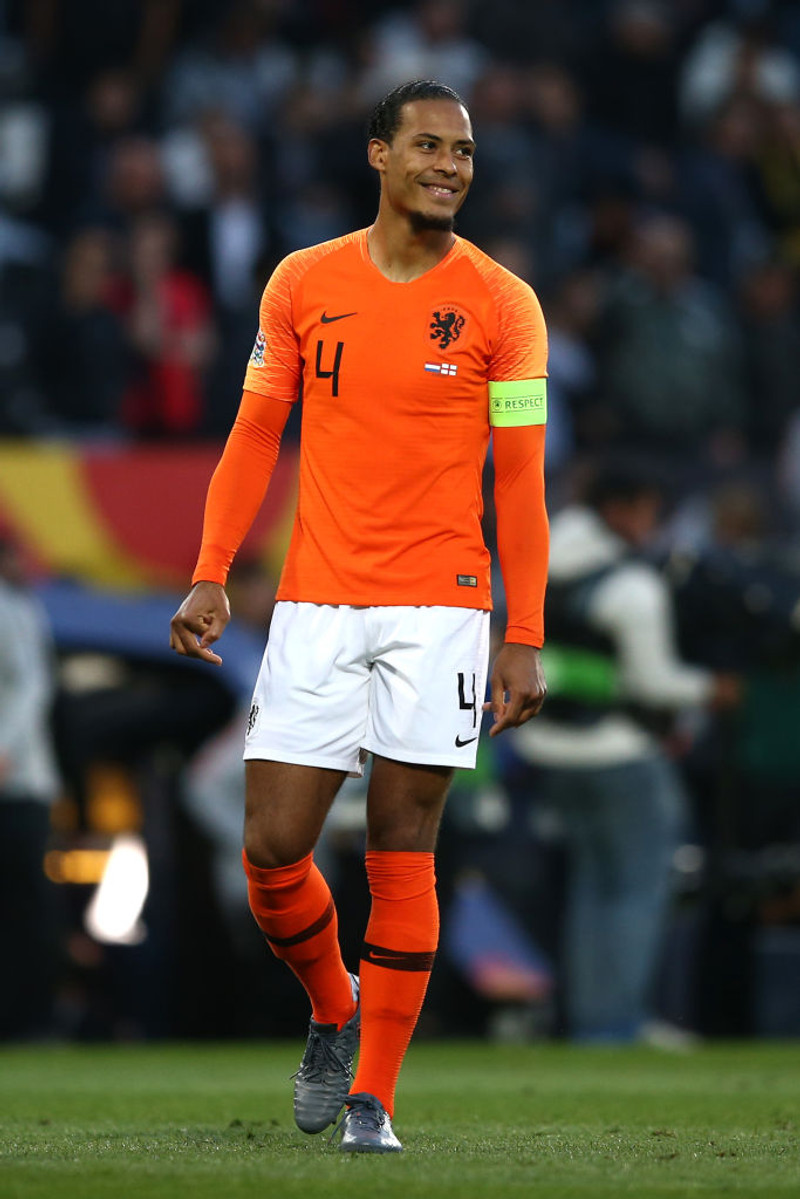 Virgil van Dijk og félagar í Hollandi fara til Eistlands