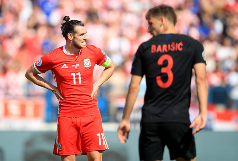Bale í landsleik með Wales.