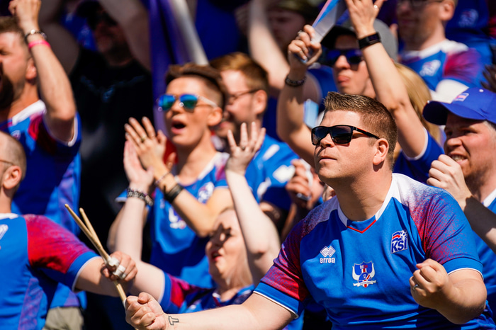 Tólfan verður í stuði á Ölveri.