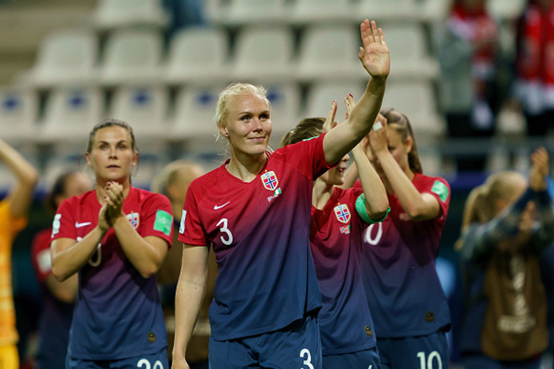 María Þórisdóttir leikur með Chelsea í ensku úrvalsdeildinni.