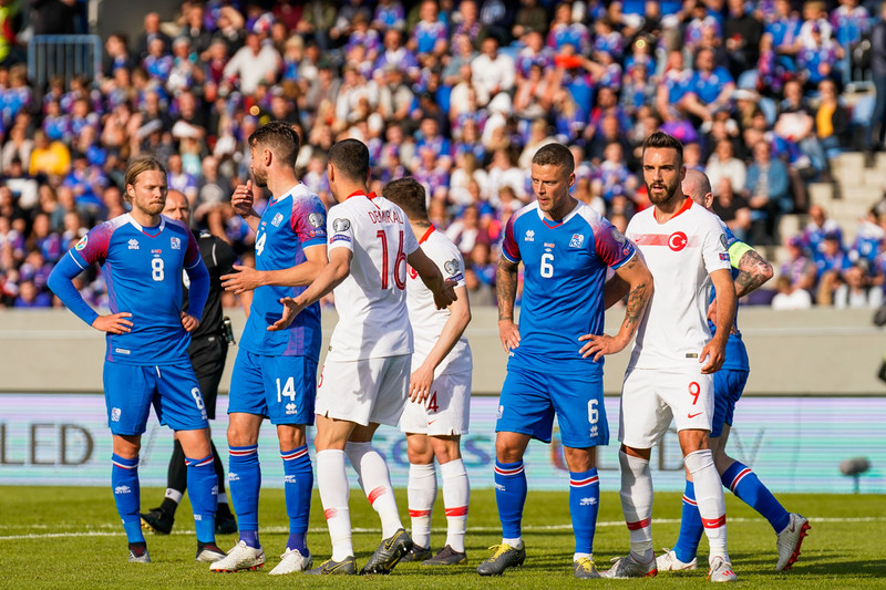Myndaveisla 3: Ísland vann Tyrki í Laugardalnum
