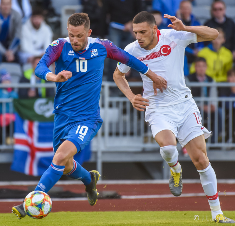 Myndaveisla 5: Ísland vann Tyrki í Laugardalnum
