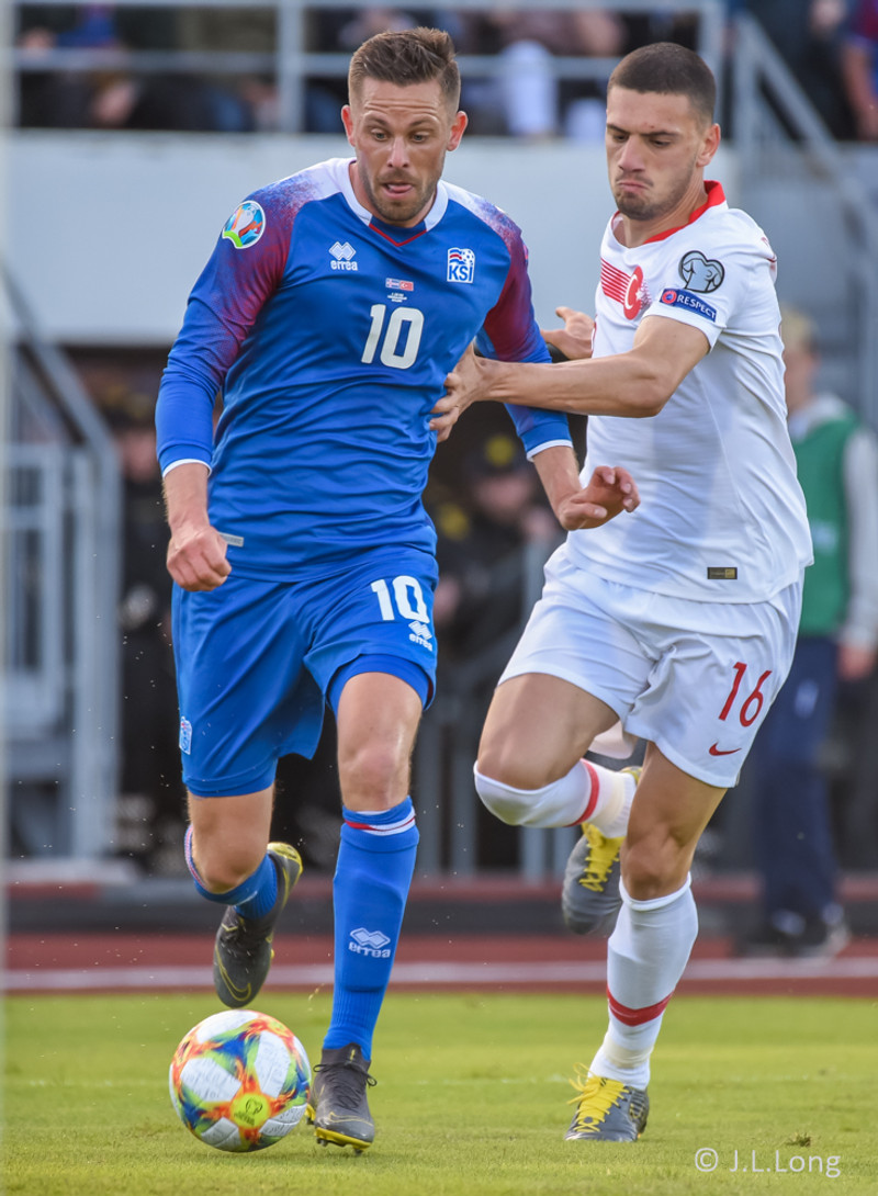Myndaveisla 5: Ísland vann Tyrki í Laugardalnum