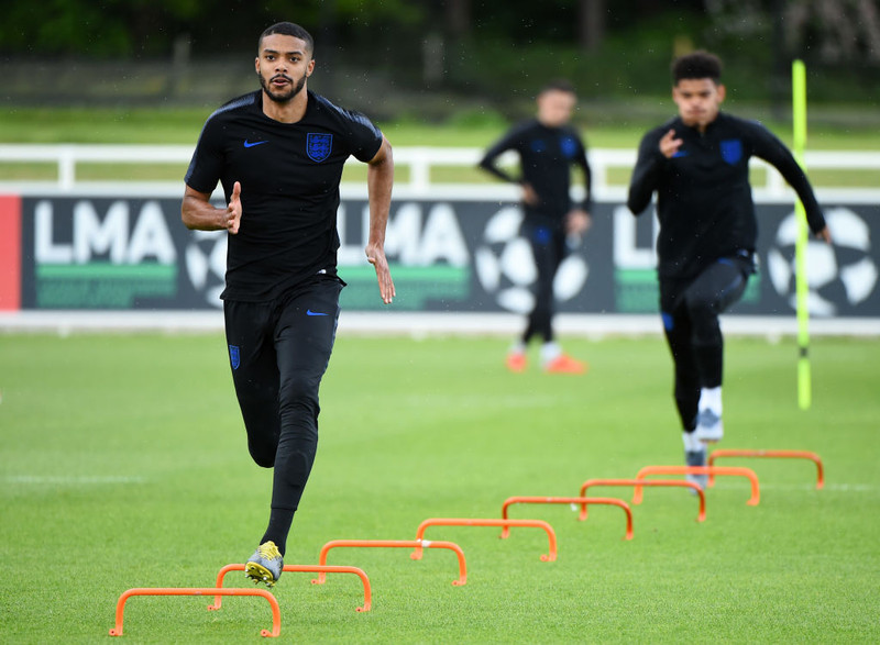 Clarke-Salter fær fyrirliðabandið hjá U21 liði Englands