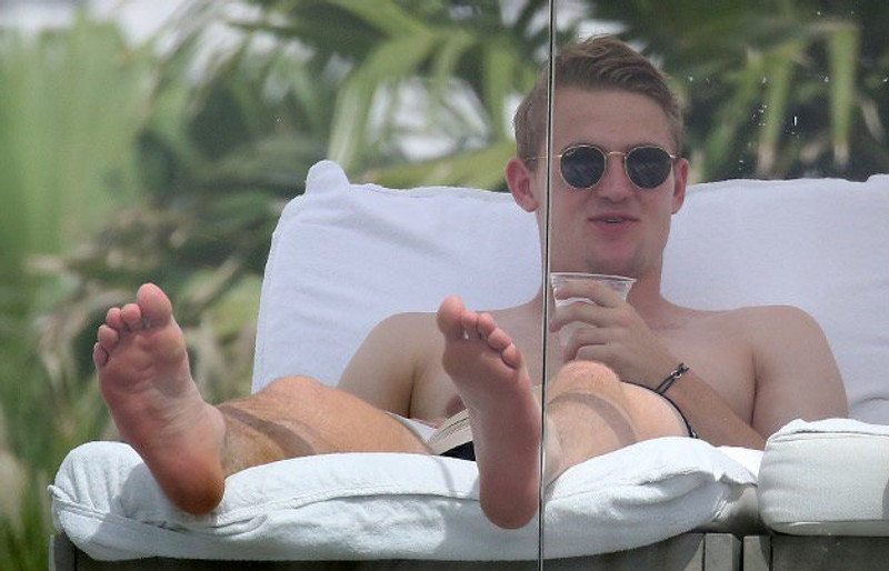 De Ligt er í sumarfríi.