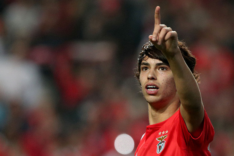 Joao Felix leiðir línuna