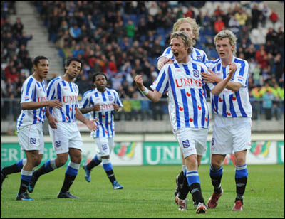Í leik með Heerenveen 2008.