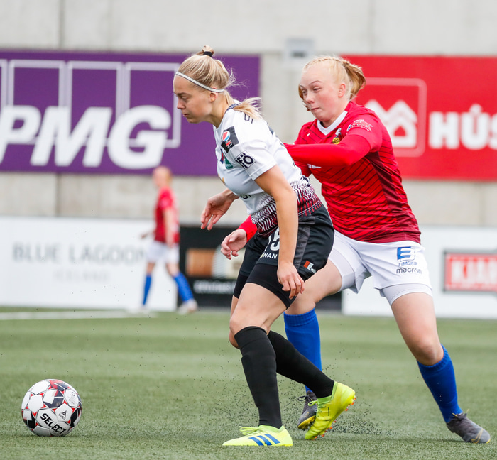 Sólveig skoraði mark Fylkis á 17. mínútu leiksins og fagnaði með stæl.