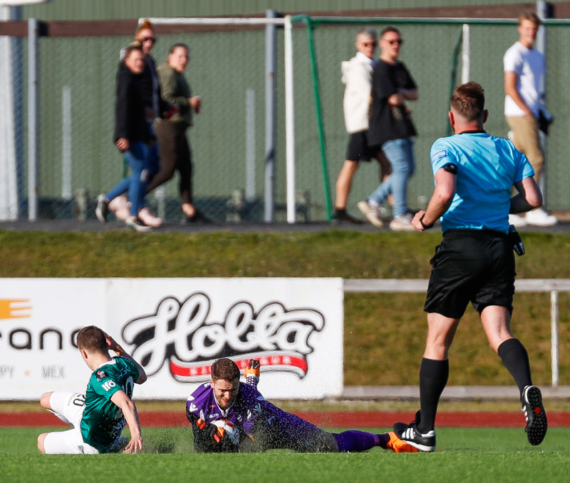 Myndaveisla: Kópavogur er rauður og hvítur
