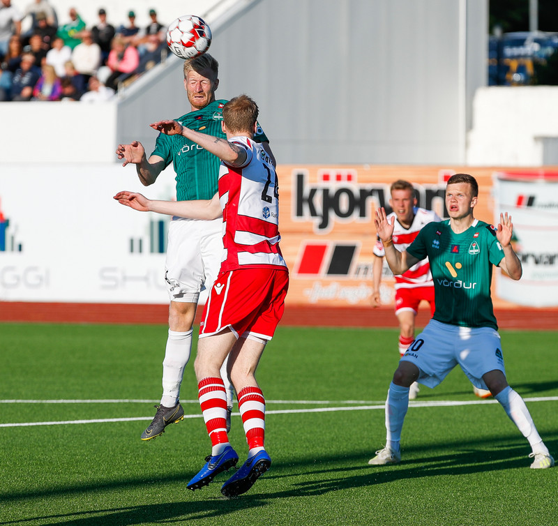 Myndaveisla: Kópavogur er rauður og hvítur