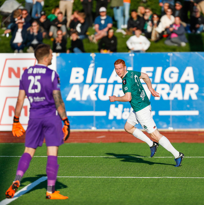 Myndaveisla: Kópavogur er rauður og hvítur