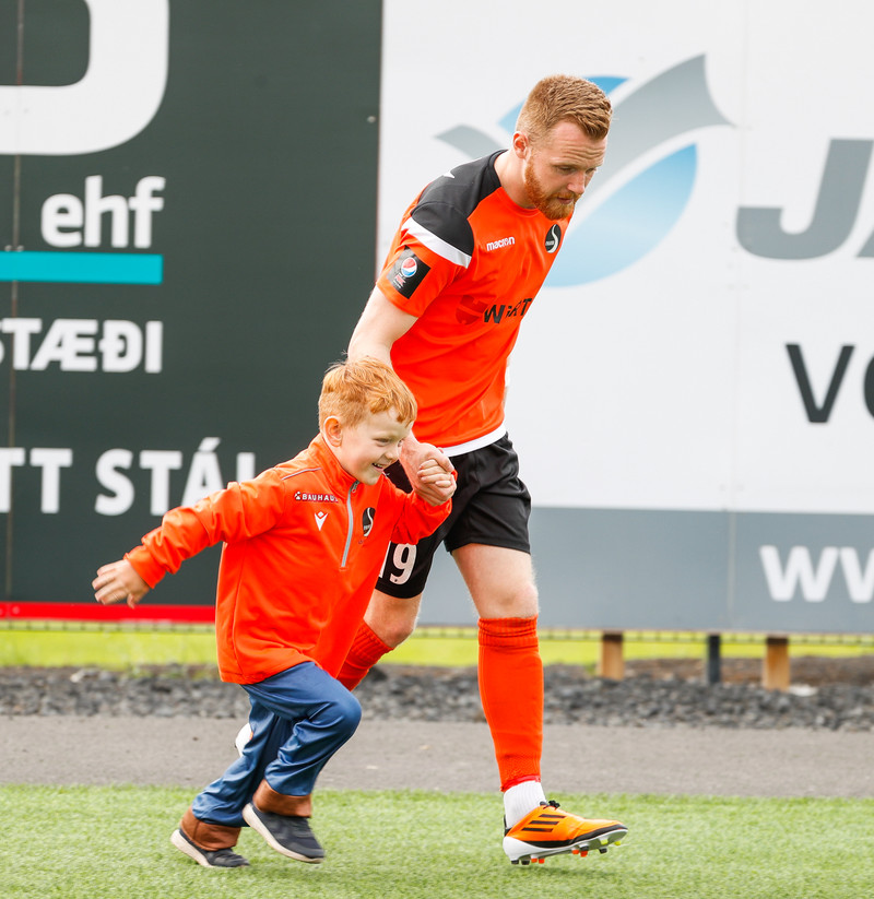 Sér eftir því að hafa ekki farið fyrr í bakvörðinn