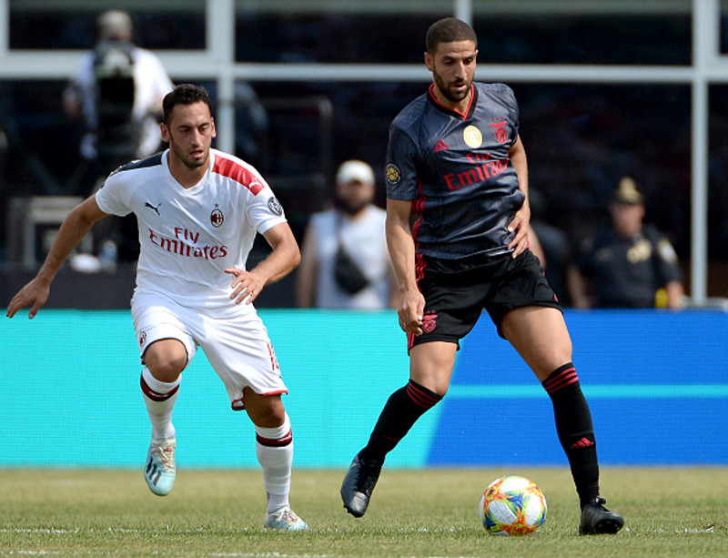 Adel Taarabt til Al-Nasr (Staðfest)