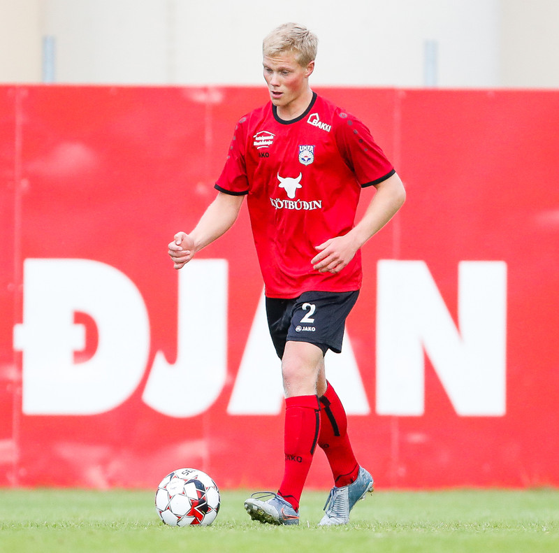 Mynd af Arnóri Gauta Jónssyni. Um leið og Arnar Hallsson var ráðinn þjálfari í október 2017 tók hann mig og félaga minn Arnór Gauta (Jónsson) upp úr 3. flokknum og beint í meistaraflokkinn á einhverjar æfingar.