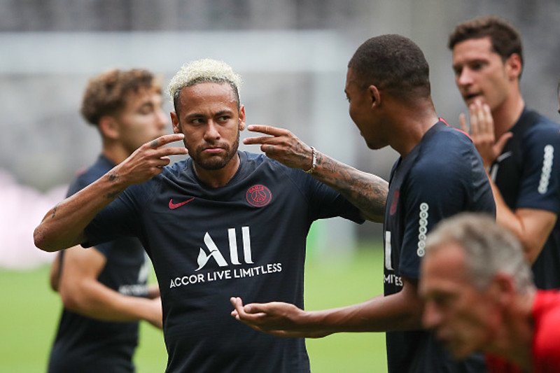 Sjáðu markið: Stórkostlegt sigurmark Neymar í uppbótartíma