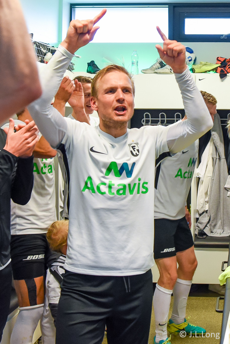 Pétur Viðarsson.