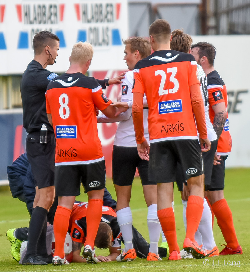 Myndaveisla 1: FH vann Fylki í krikanum